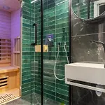 Διαμέρισμα Cozy With Sauna - Le Marais *